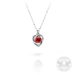 Дамска висулка под формата на сърце с червен Шпинел