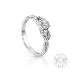 Годежен пръстен с централен 0.35ct. диамант