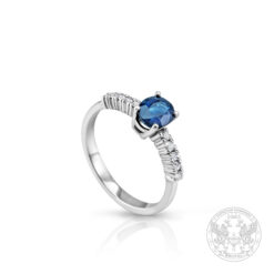 Дамски пръстен в бяло злато с централен Сапфир 0.83ct