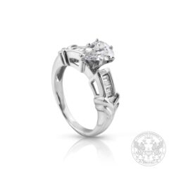 Бутиков годежен пръстен с диаманти BR625