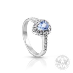 Годежен пръстен с естествен нетретиран сапфир и брилянти