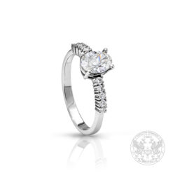 Овален годежен пръстен с  централен Диамант 0.55ct-BR3255