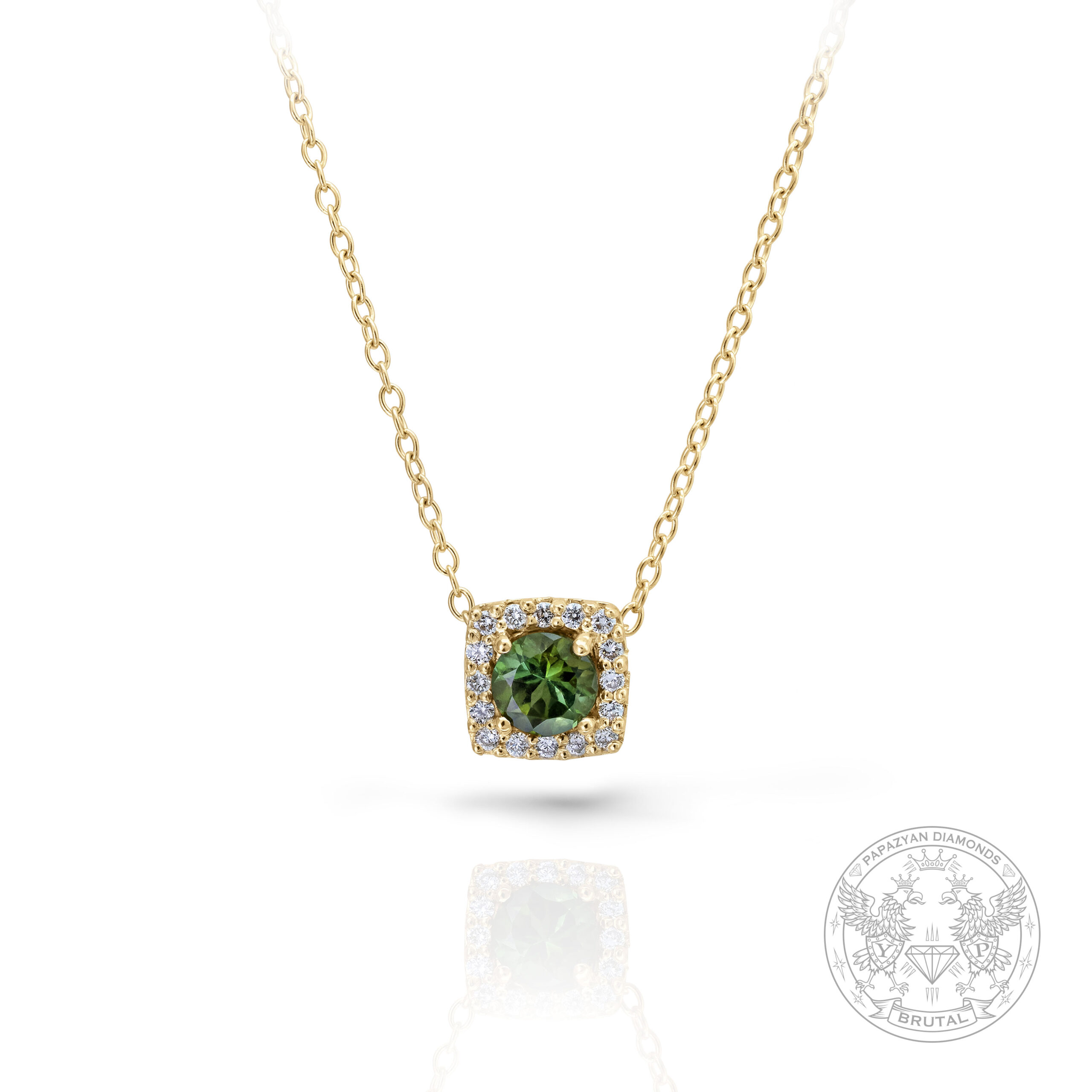 Златен медальон с централен Турмалин и странични Диаманти BR7693